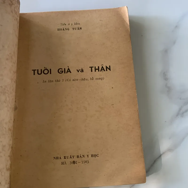 Tuổi già và thận, Tiến sĩ y khoa Hoàng Tuấn 709386