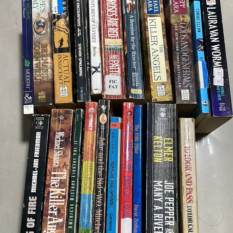 Lô 21 quyển sách ngoại văn tiếng Anh 715695