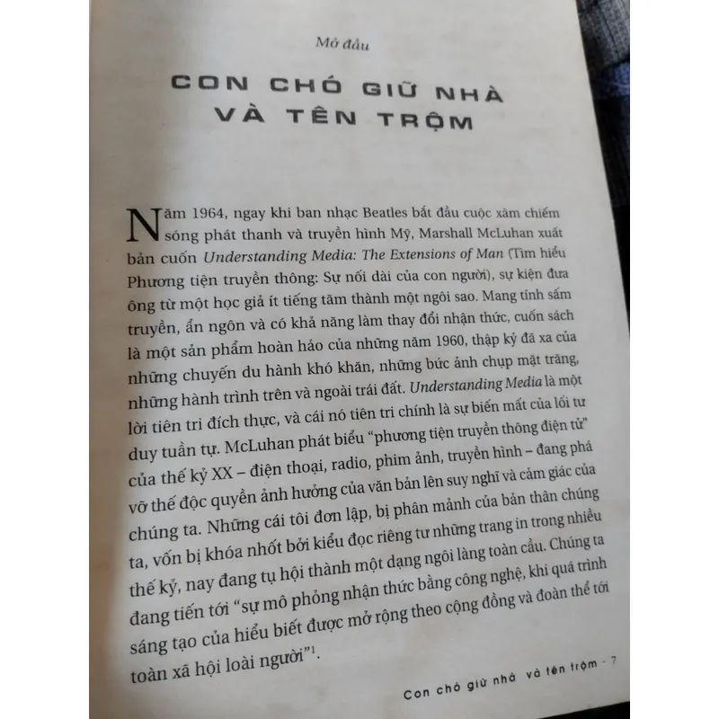 Trí tuệ giả tạo: Internet đã làm gì chúng ta?"  695741