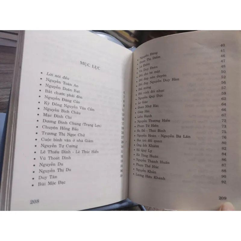 Sách: Giai thoại Hán Nôm -  Bùi Hạnh Cẩn, Bích Hằng, Nguyễn Văn, Việt Anh (A3) 595831