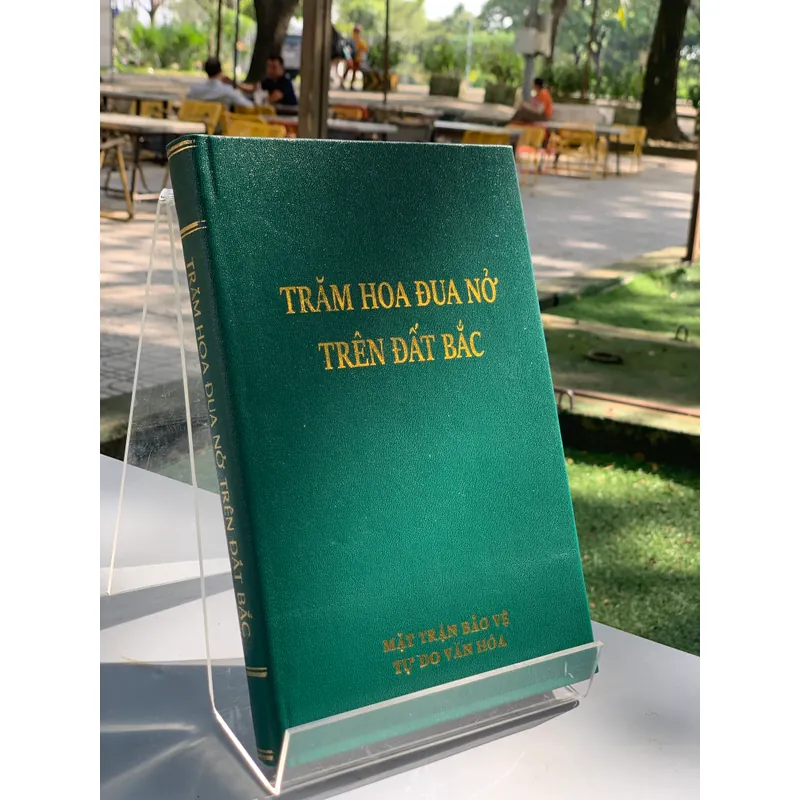 TRĂM HOA ĐUA NỞ TRÊN ĐẤT BẮC  620769