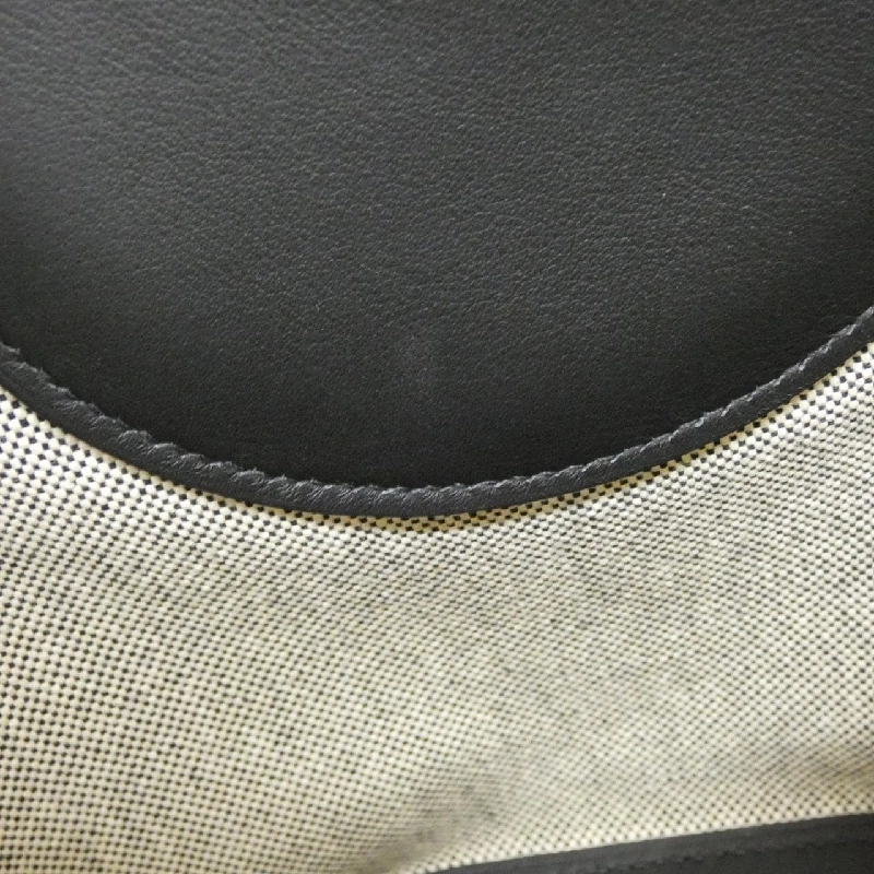 Túi Hermès In The Loop 23cm 085693CC 615306