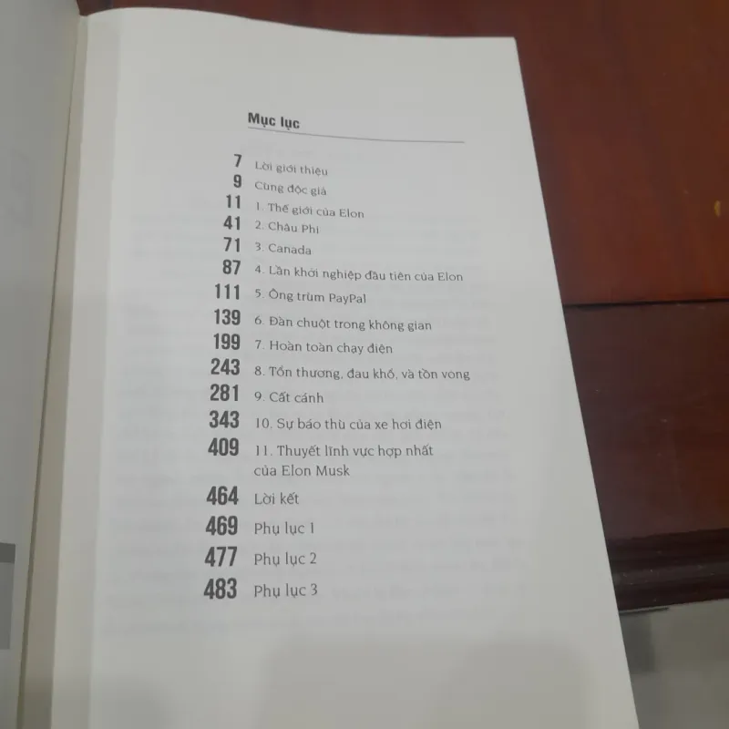 ELON MUSK Tesla, SpaceX và sứ mệnh tìm kiếm một tương lai ngoài sức tưởng tượng 792576