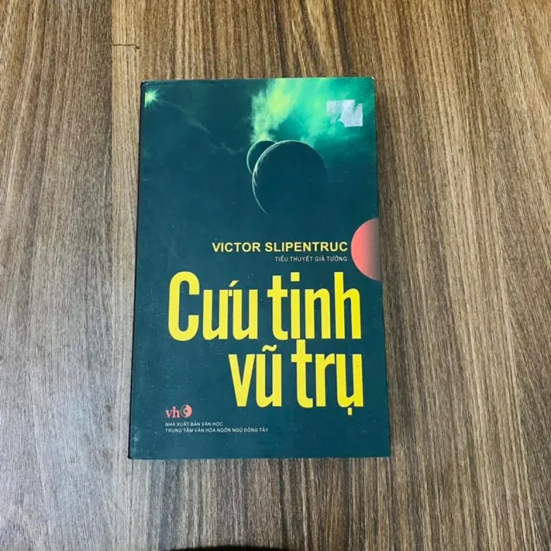 Cứu Tinh Vũ Trụ - Victor Slipentruc#HATRA 1027912