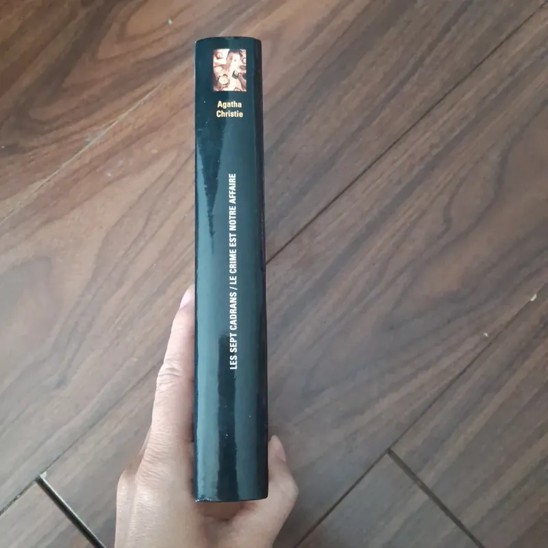 Agatha christie - les sept cadrans le crime est notre affaire 734289