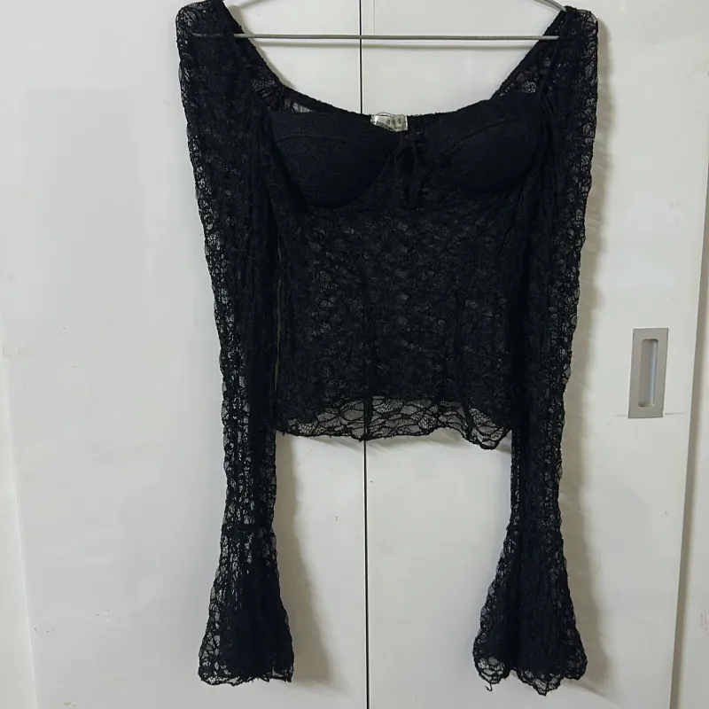 Áo ren tay loe cúp ngực 970992