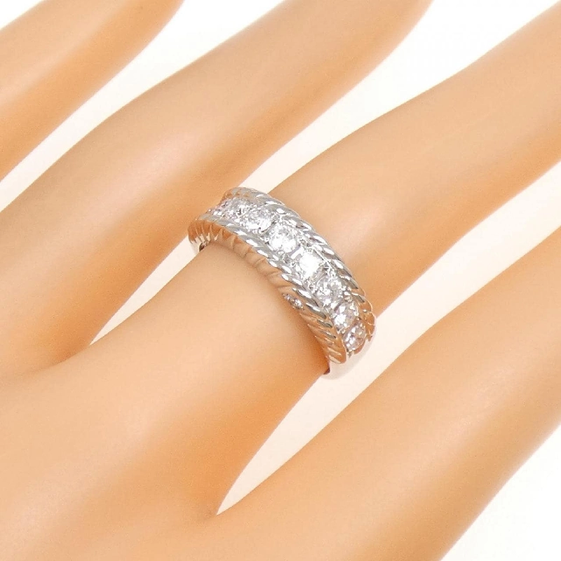 Nhẫn kim cương PT900 0.61CT - Hàng hiệu Chính hãng 852470