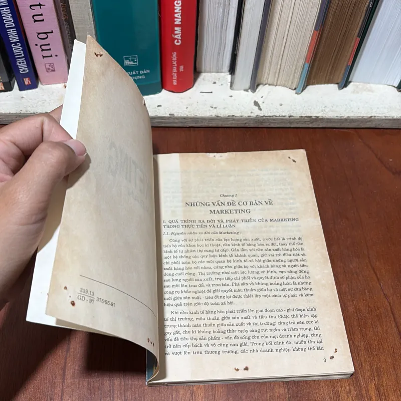 II Marketing: Marketing Căn Bản - Nguyễn Thị Như Liêm - 1997 755359