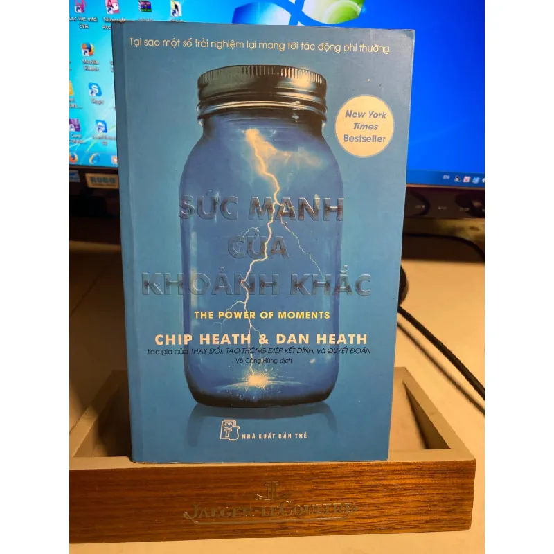 Sức Mạnh Của Khoảnh Khắc -Tác giả Dan Heath, Chip Heath -NXB Trẻ -Năm XB 2019 STB1354 Blogmeo 27525 584928