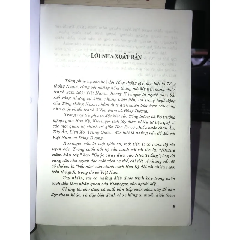 Những năm bão táp - Cuộc chạy đua vào nhà Trắng - Henry Kissinger 1017736
