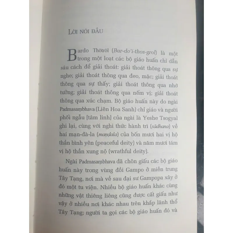 Tử Thư Tây Tạng - Bìa Cứng 928302