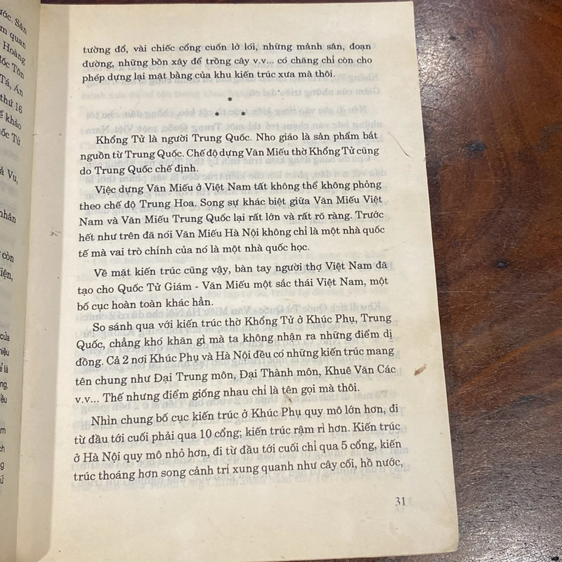 QUỐC TỬ GIÁM VÀ TRÍ TUỆ VIỆT (XB 1995) 492974