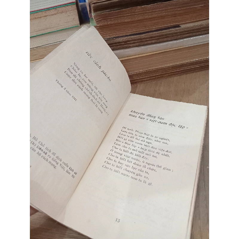 Thơ - Hồ Chí Minh 786541