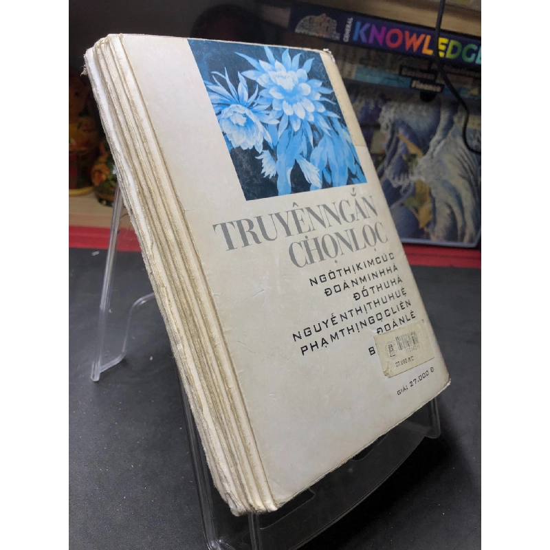 Truyện ngắn chọn lọc mới 70% ố bong gáy có dấu mộc và viết nhẹ trang đầu 2001 Nhiều tác giả HPB0906 SÁCH VĂN HỌC 914552