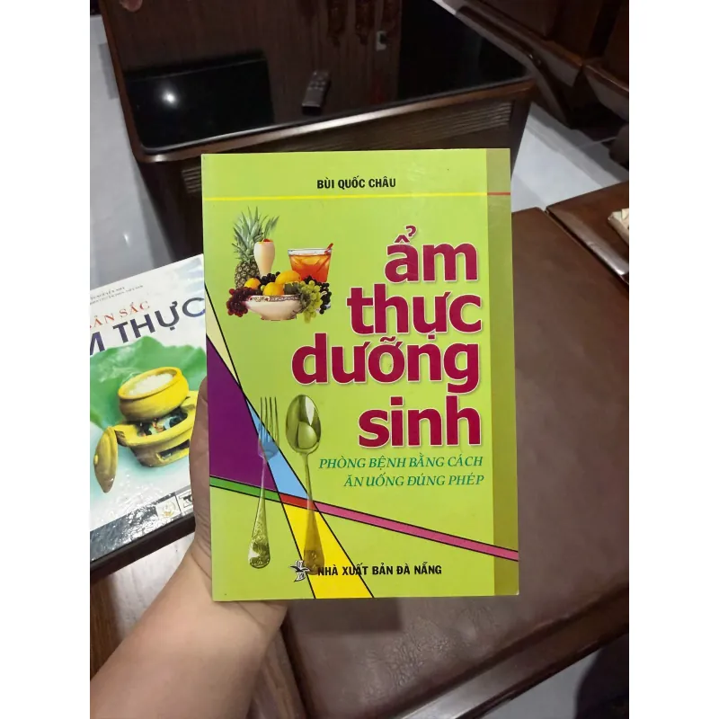 ẨM THỰC DƯỠNG SINH – BÙI QUỐC CHÂU- K3 1005851
