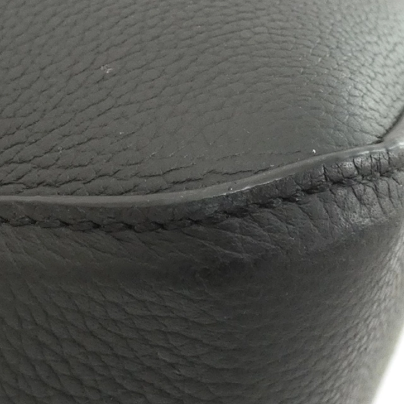 Túi xách LV Aerogram Fastline M22481 của Louis Vuitton 610785