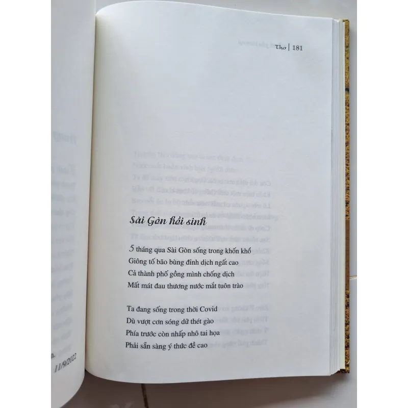 Về với yêu thương, sách có thủ bút của cựu thủ tướng Trương Hòa Bình 1025823