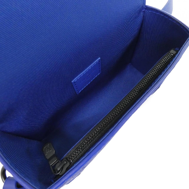 Túi đeo vai Louis Vuitton Trillon Monogram Steamer Wearable Wallet M82571 612511