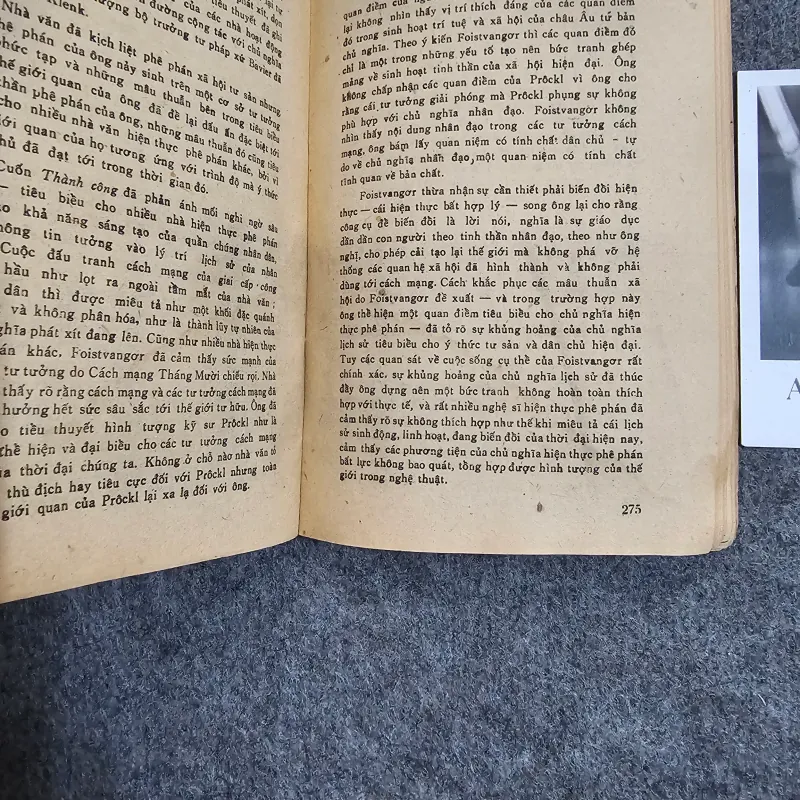 Số phận lịch sử của chủ nghĩa hiện thực 993462