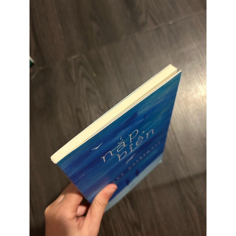 Nắp biển - Banana Yoshimoto 357235