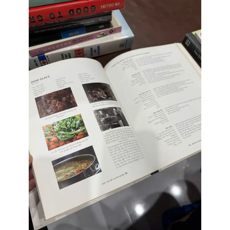 Chef – Đầu Bếp Chuyên Nghiệp | Hungazit Nguyen | Sách dạy nấu ăn & nghề bếp thực tế - K3 1009672