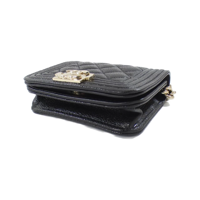 Túi đeo hông Boy Chanel AP2302 609186