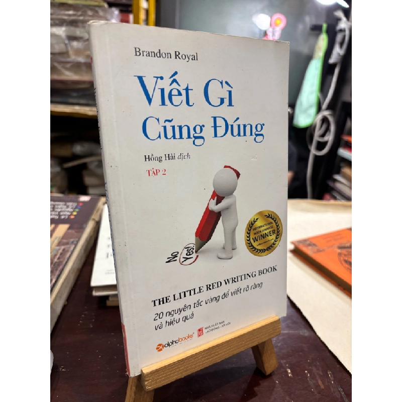 Viết gì cũng đúng (lẻ tập) - Brandon Royal 126143