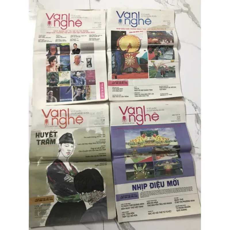 Văn nghệ (Nhiều số báo) - Cơ quan ngôn luận của Hội Nhà văn Việt Nam 709670