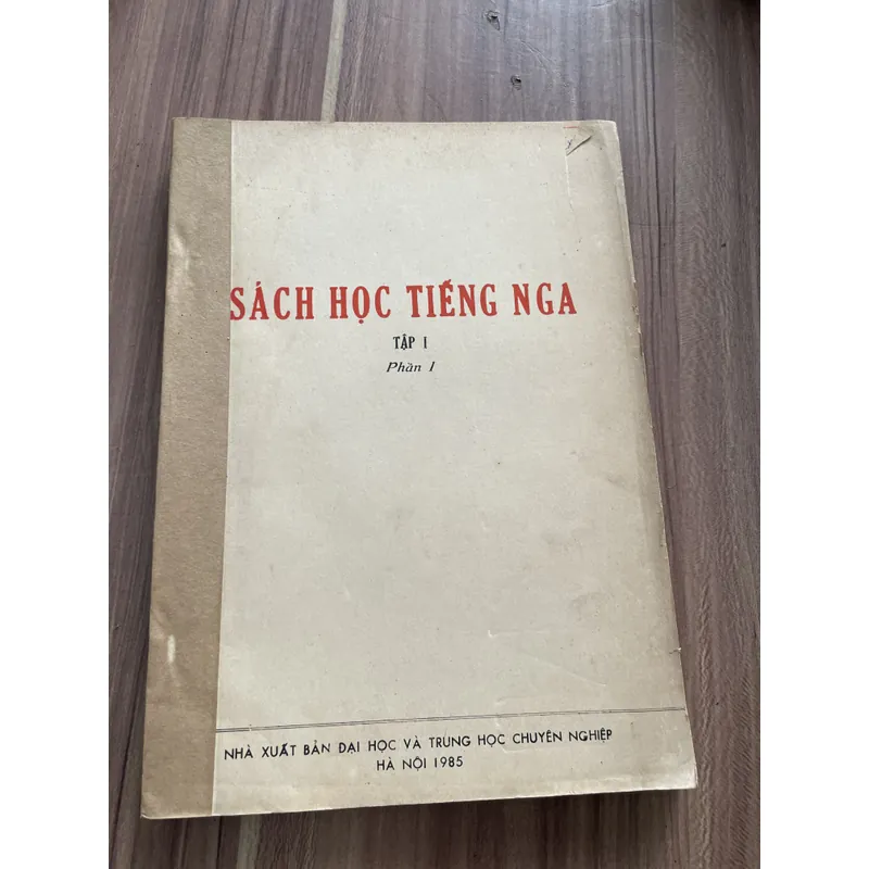 Sách học tiếng Nga - tập 1- phần 2 - khổ lớn 739336