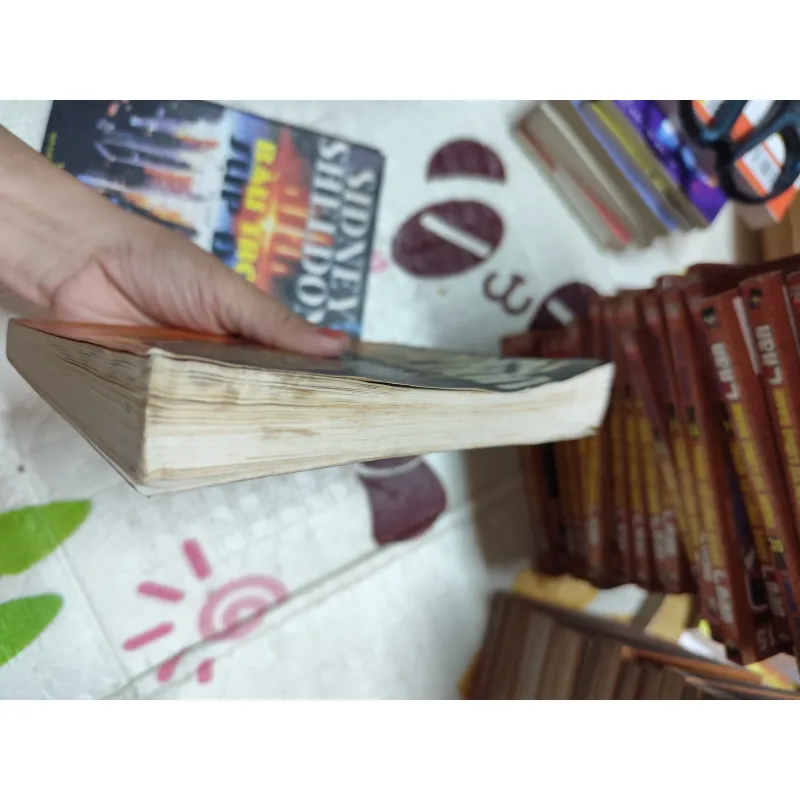 BẦU TRỜI SỤP ĐỔ – SIDNEY SHELDON - k4 1019114