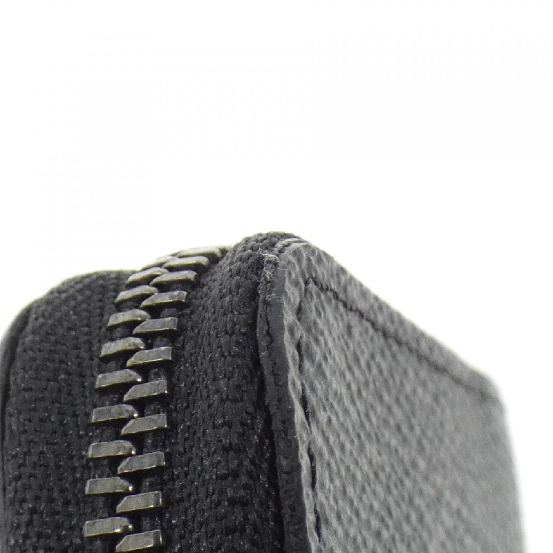 Ví tiền xu Louis Vuitton Monogram Eclipse Zippy Vertical M81662 620271