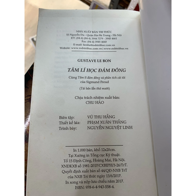Tâm lý học đám đông. Bìa mềm. 999 443226