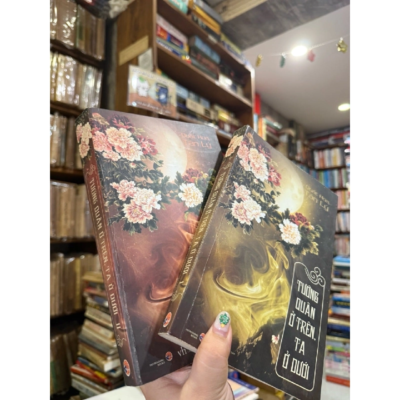 Tướng quân ở trên, ta ở dưới (Bộ 2 tập) - Quất Hoa Tán Lý (Hồng Tú Tú biên dịch) 571643