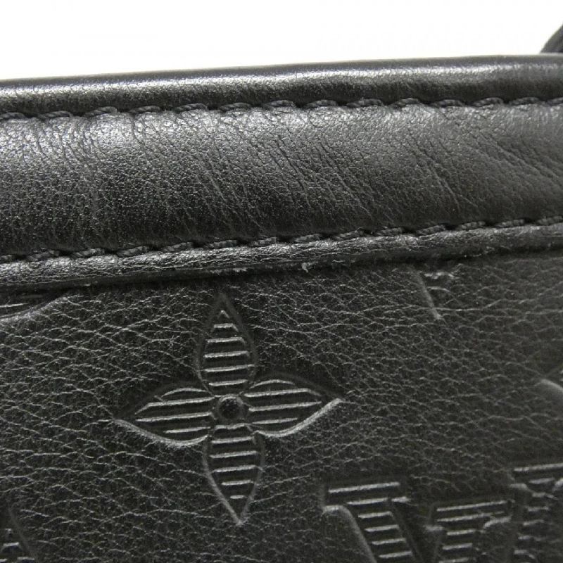 Túi đeo vai Louis Vuitton Monogram Shadow Gaston Wearable Wallet M81115 609578