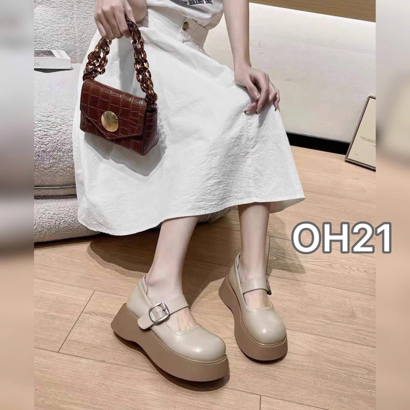 giày kiểu nữ thời trang size 37 màu be mới chưa qua sử dụng 471630