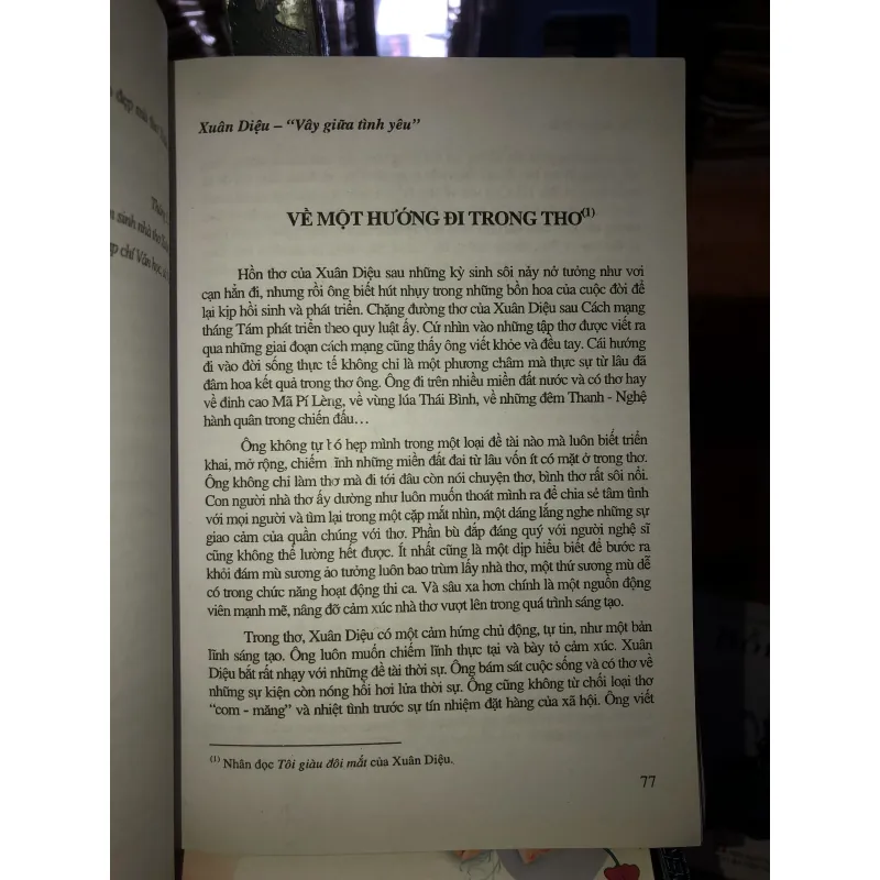 Xuân Diệu “vây giữa tình yêu” - Hà Minh Đức  1028081