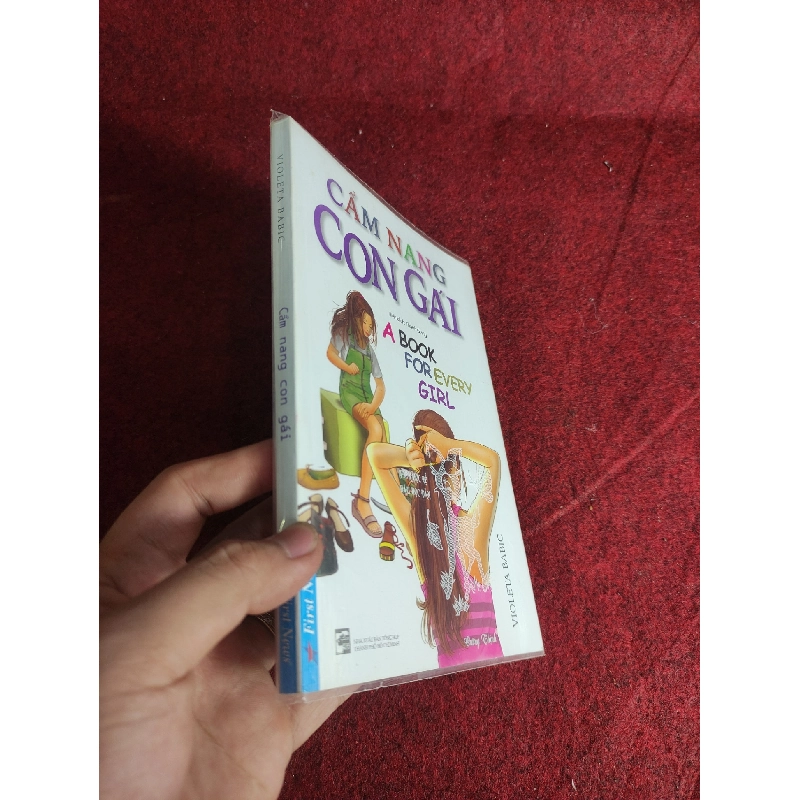 Cẩm nang con gái mới 50%HCM01/03 910380