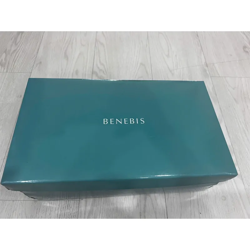 BENEBIS Giày Nữ Màu Bạc Size 23cm Gót Cao 5cm Như Mới 990081