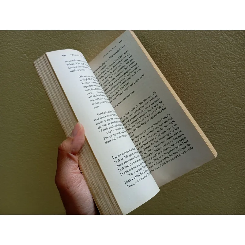 Chasing Chea, sách ngoại văn tiếng Anh english book  719417