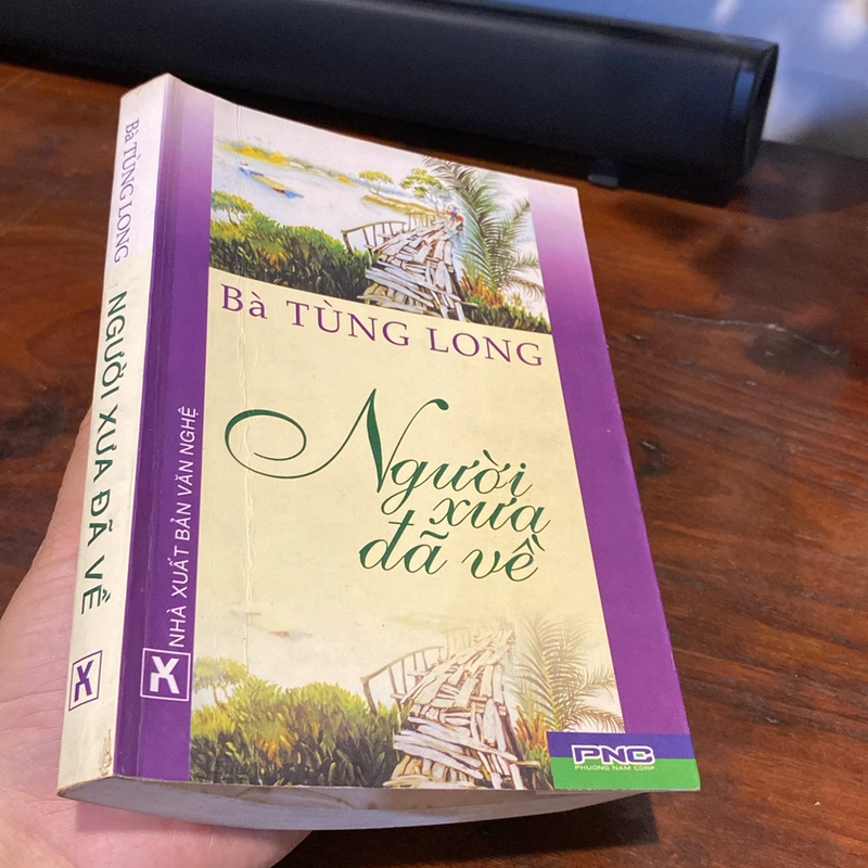 NGƯỜI XƯA ĐÃ VỀ - BÀ TÙNG LONG (XB 2005) 492214