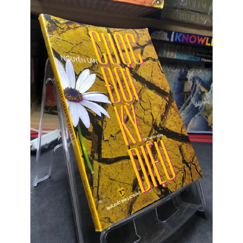 [Sách Cũ SCGR] Cuộc đời kỳ diệu 2007 mới 70% ố bẩn nhẹ Nguyễn Lân HPB0906 SÁCH VĂN HỌC 683599