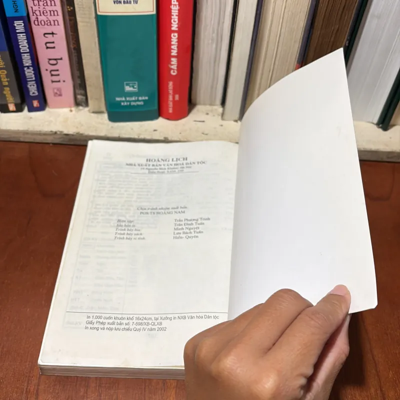 II Sách Huyền Học: Hoàng Lịch 2003•2004 - Hoàng Bình - 2002 777857