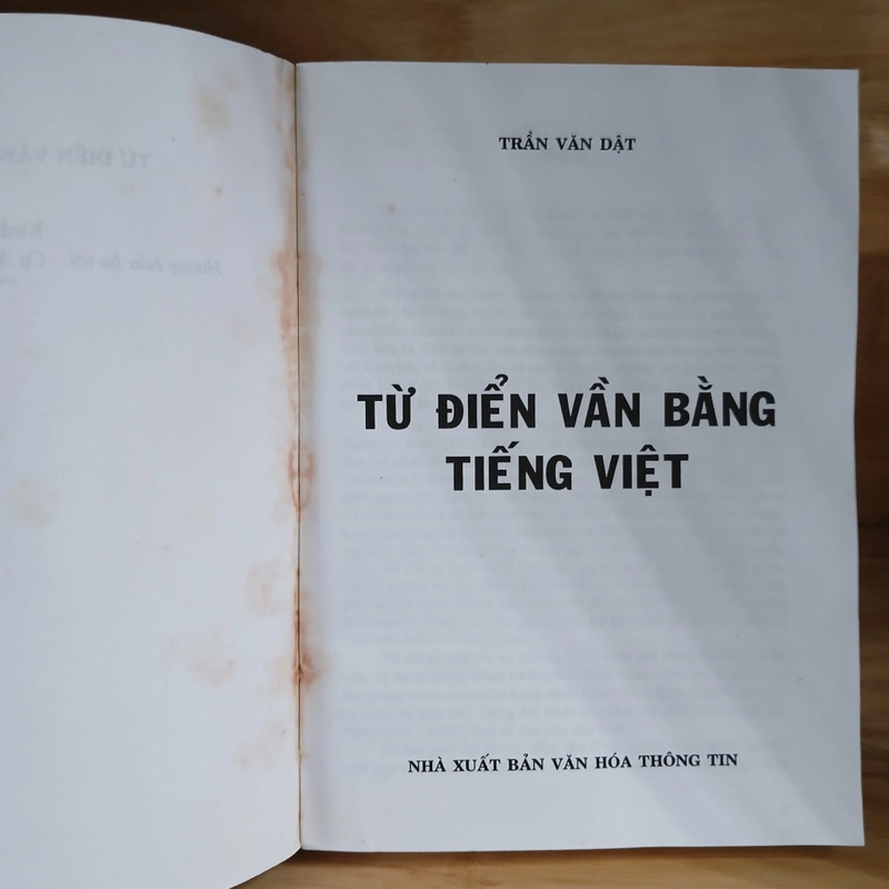 Từ Điển "Vần Bằng" & "Vần Trắc" Tiếng Việt - Trần Văn Dật 425645