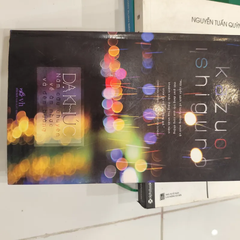 Dạ khúc- Kazuo Ishiguro 574130