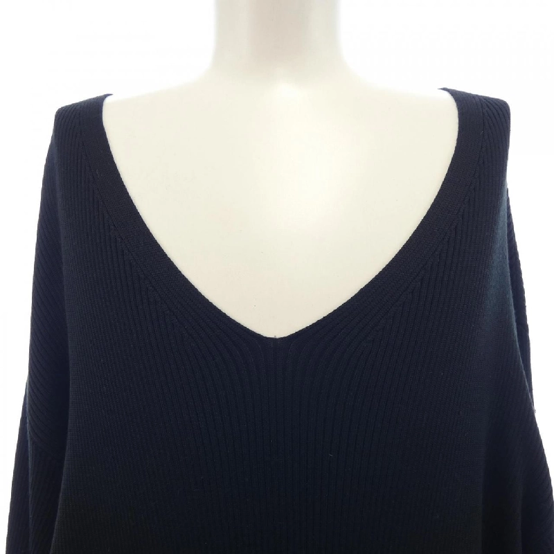 BALENCIAGA GARDE-ROBE 724989 T2113 Áo len - Hàng hiệu Chính hãng 887494