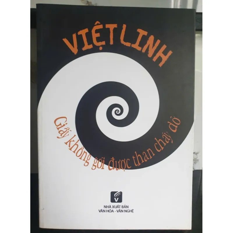 Sách Giấy Không Gói Được Than Cháy Đỏ - Việt Linh mới 90% 655018