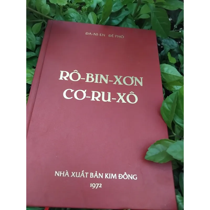 Robinson Crusoe của Daniel Defoe 974356