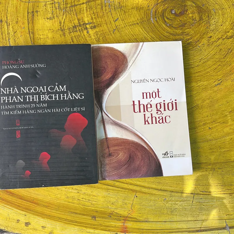 COMBO MỘT THẾ GIỚI KHÁC & NHÀ NGOẠI CẢM PHAN THỊ BÍCH HẰNG 735779