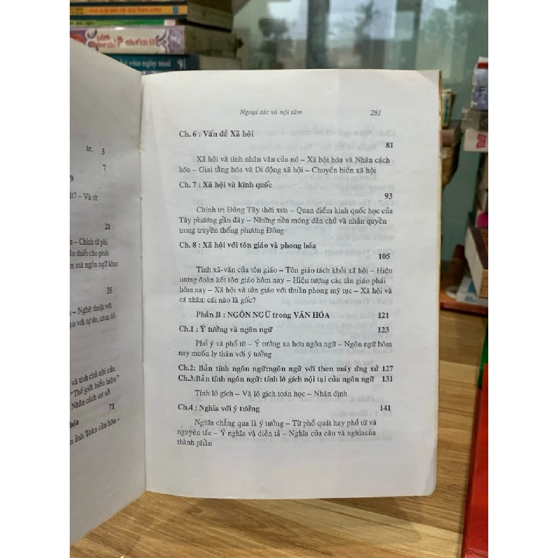 Nhìn từ phương đông và hôm nay :Con người- hoàng sơn 751107