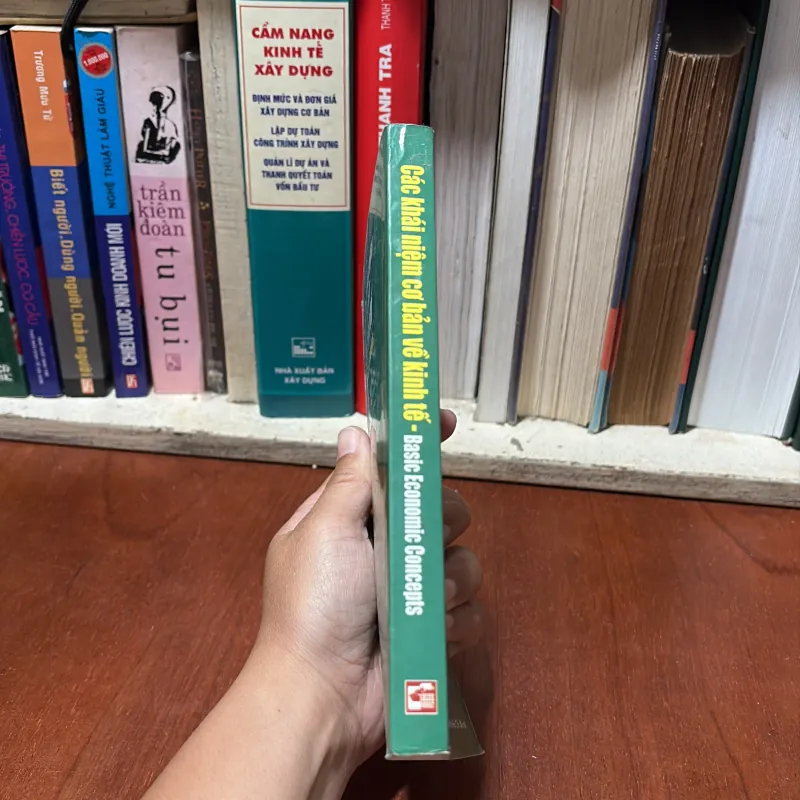 II Sách Kinh Tế: Các Khái Niệm Cơ Bản Về Kinh Tế (Sách Song Ngữ Anh Việt) - 2010 778194